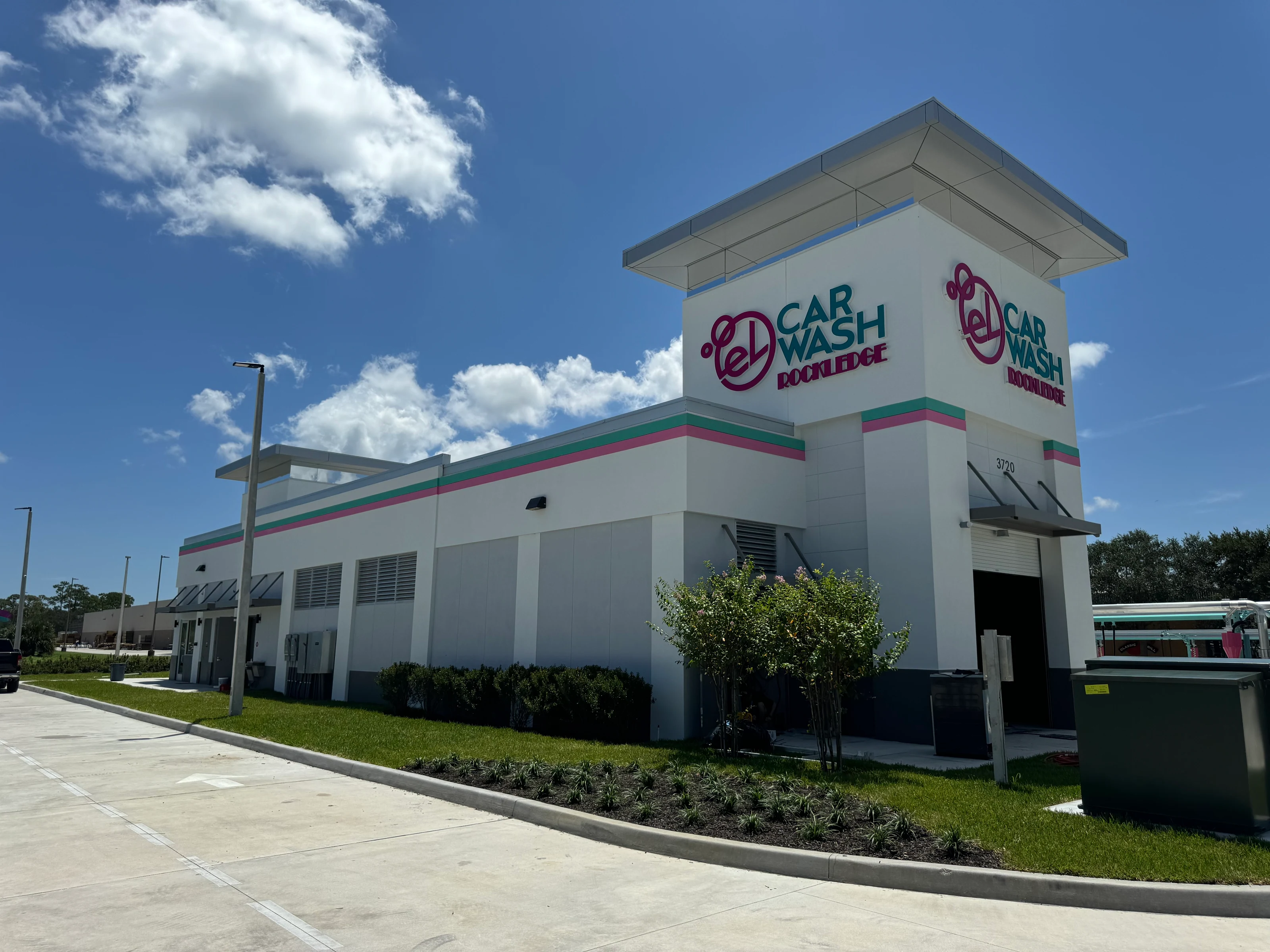 El Car Wash in Rockledge, Florida